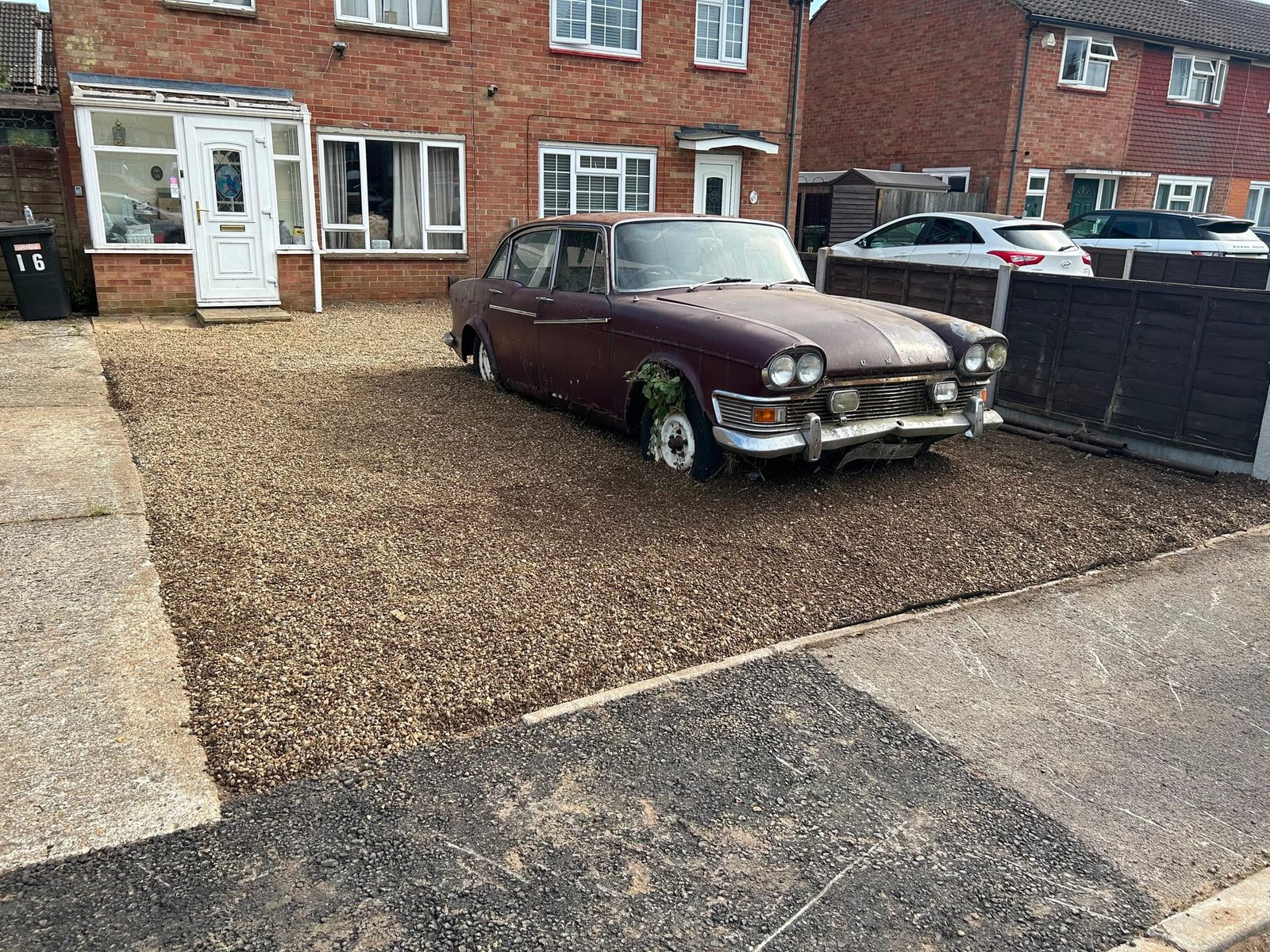 Driveway — gravel